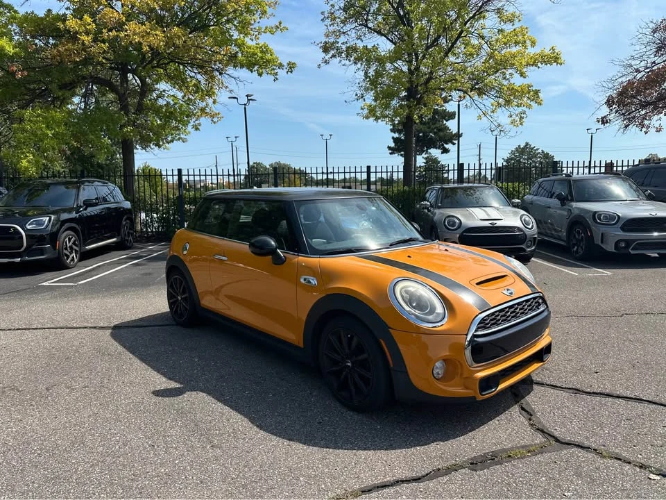 2014 Mini Mini 3rd Gen - Image 3 of 12