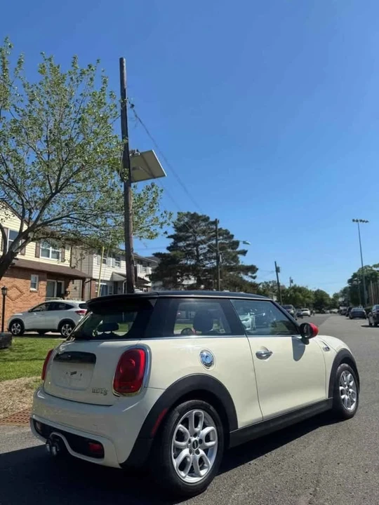 2014 Mini Mini 3rd Gen - Image 3 of 12