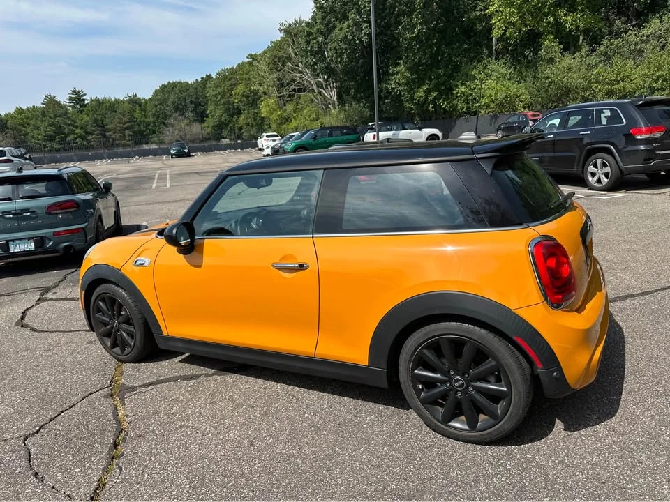 2014 Mini Mini 3rd Gen - Image 6 of 12