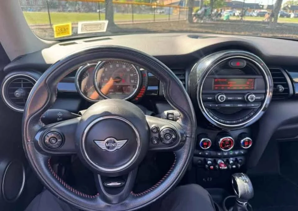 2014 Mini Mini 3rd Gen - Image 10 of 12