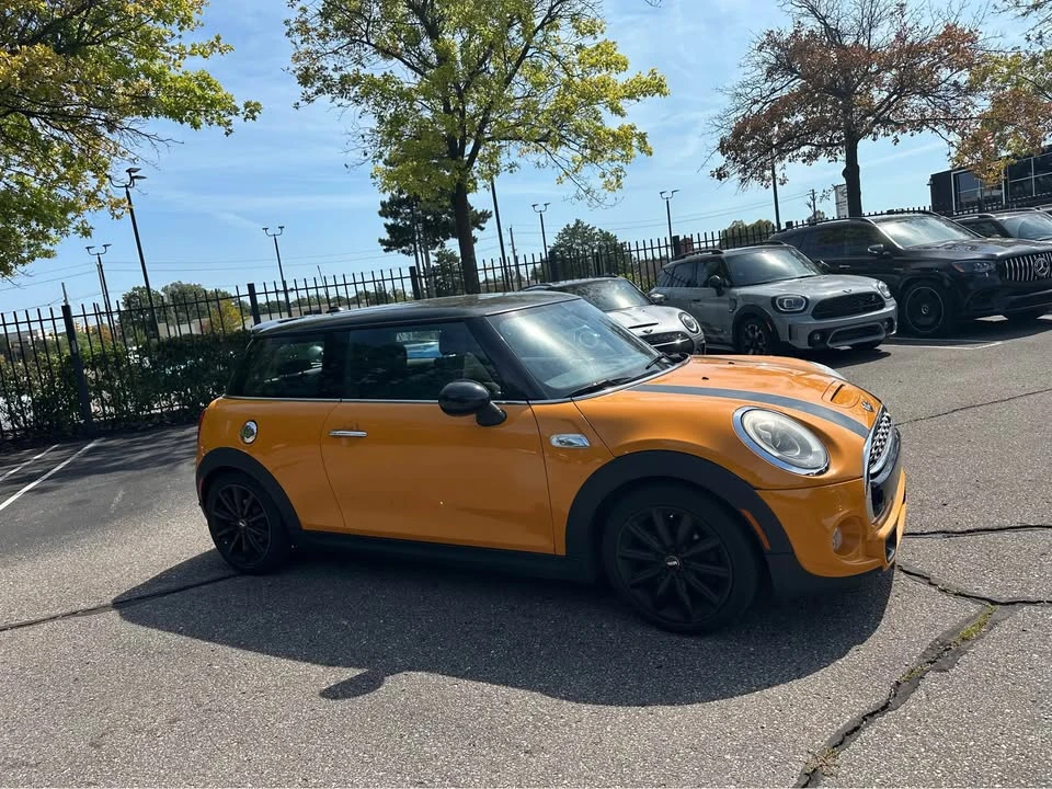 2014 Mini Mini 3rd Gen - Image 4 of 12