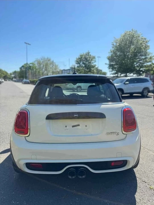 2014 Mini Mini 3rd Gen - Image 5 of 12