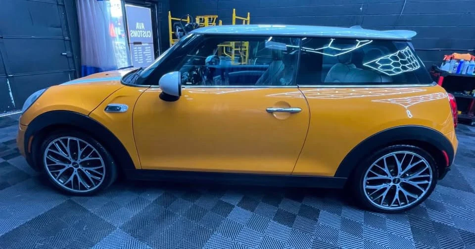 2014 Mini Mini 3rd Gen - Image 4 of 12