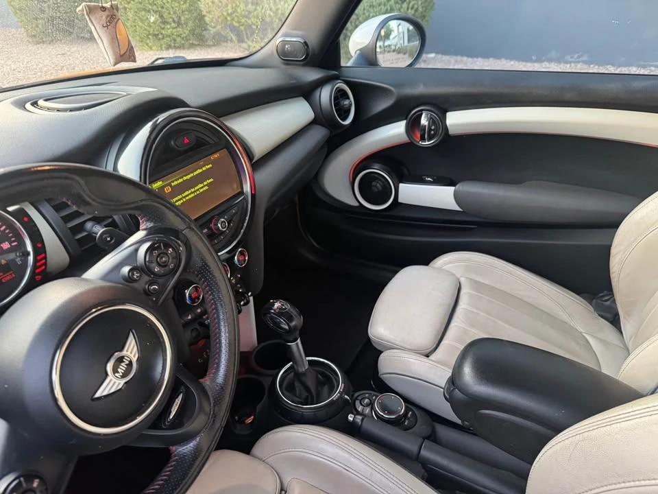 2014 Mini Mini 3rd Gen - Image 2 of 11