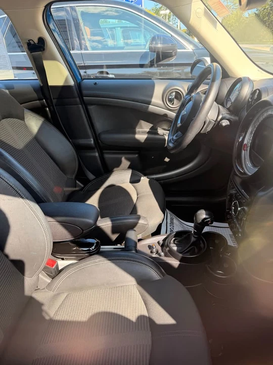 2014 Mini Mini 3rd Gen - Image 6 of 6