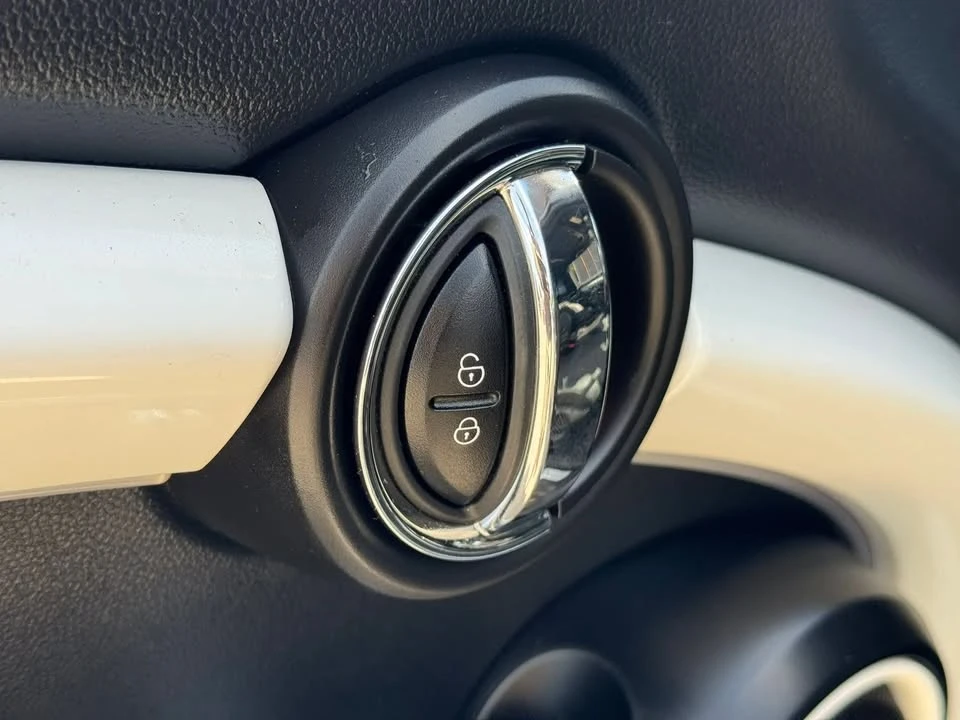 2014 Mini Mini 3rd Gen - Image 11 of 20