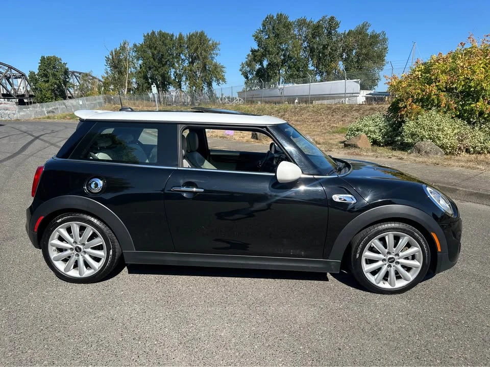 2014 Mini Mini 3rd Gen - Image 3 of 15