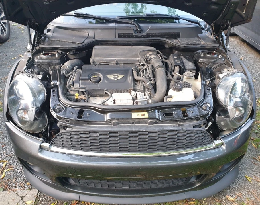 2014 Mini Mini 2nd Gen - Image 12 of 17