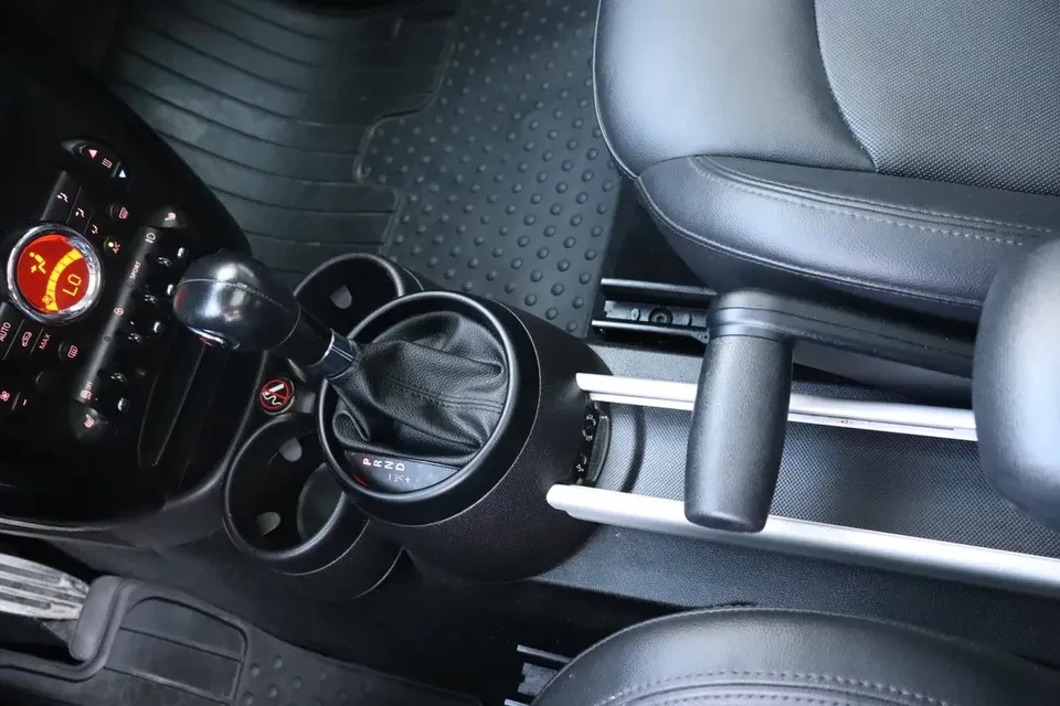 2014 Mini Paceman - Image 19 of 20