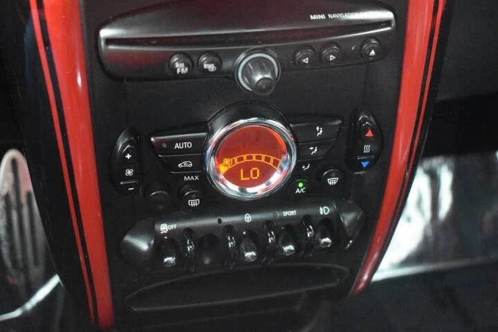 2014 Mini Paceman - Image 17 of 18