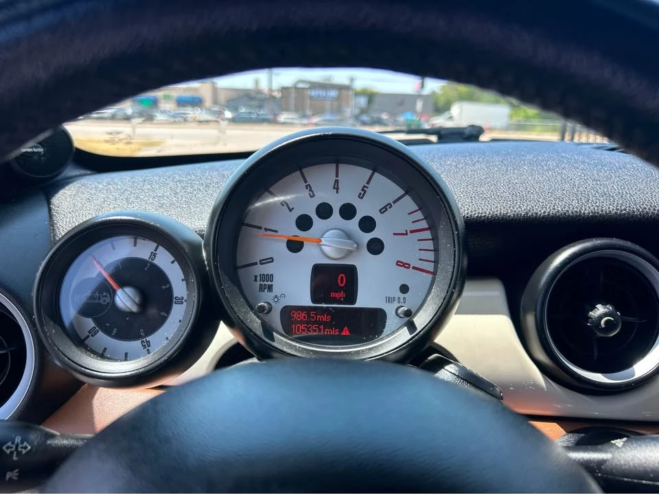 2014 Mini Coupe & Roadster - Image 15 of 20
