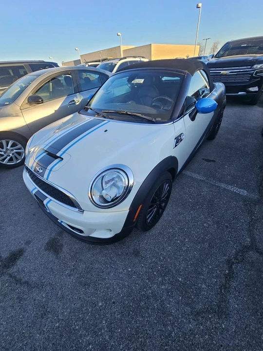 2014 Mini Mini 2nd Gen - Image 4 of 4