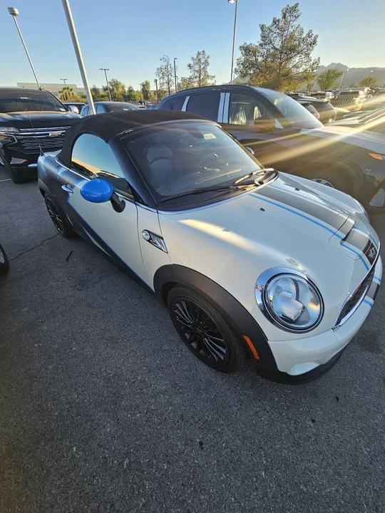 2014 Mini Mini 2nd Gen - Image 2 of 4