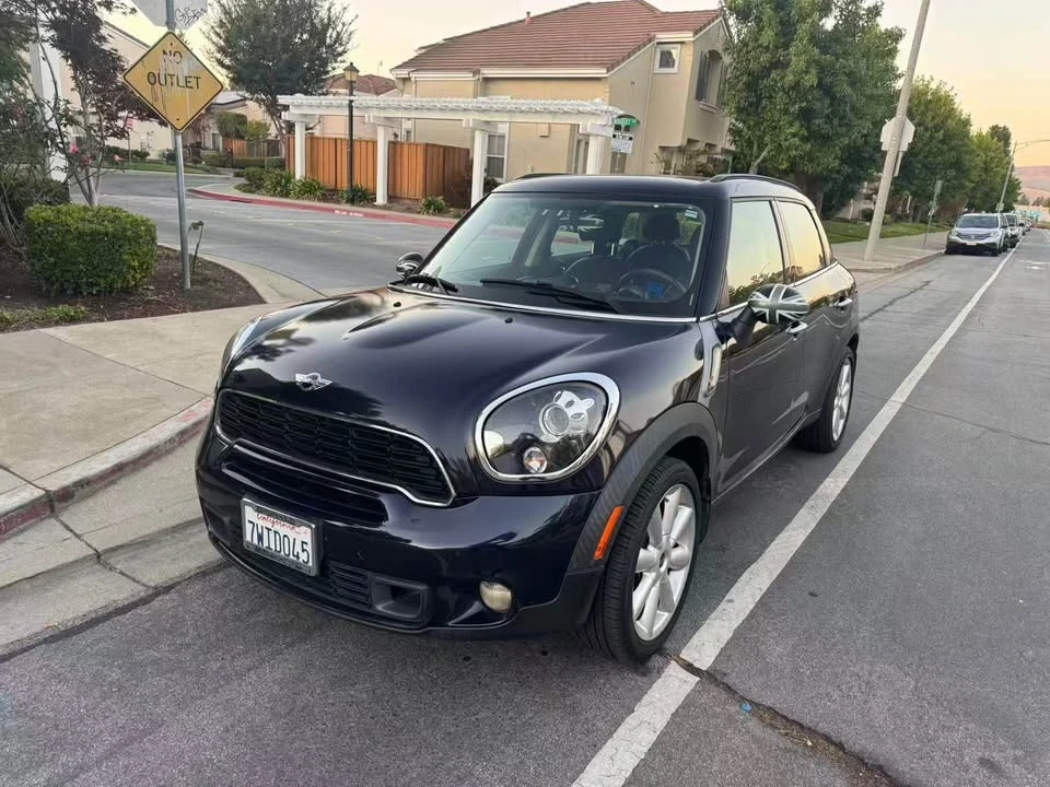 2014 Mini Countryman 1st Gen - Image 2 of 11
