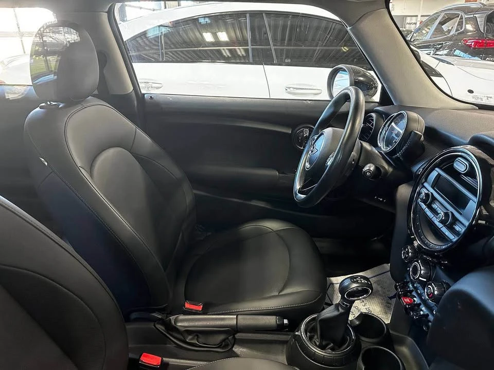 2014 Mini Coupe & Roadster - Image 2 of 4