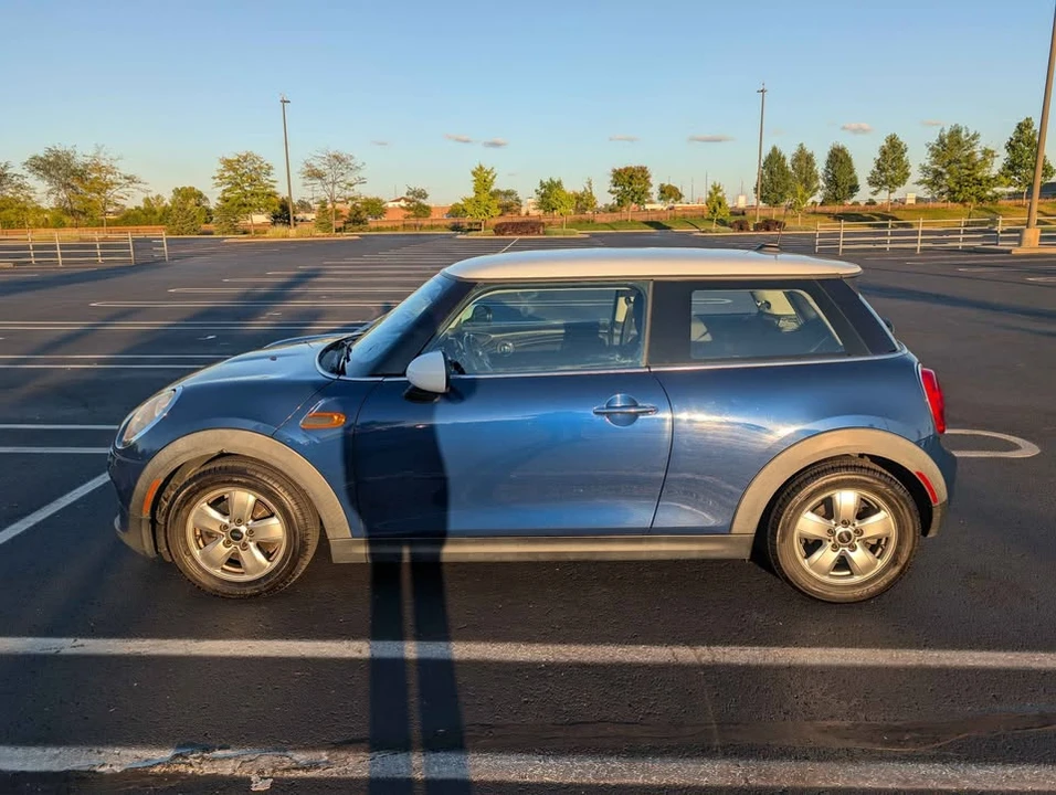 2014 Mini Mini 3rd Gen - Image 3 of 16