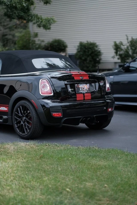2014 Mini Coupe & Roadster - Image 3 of 18