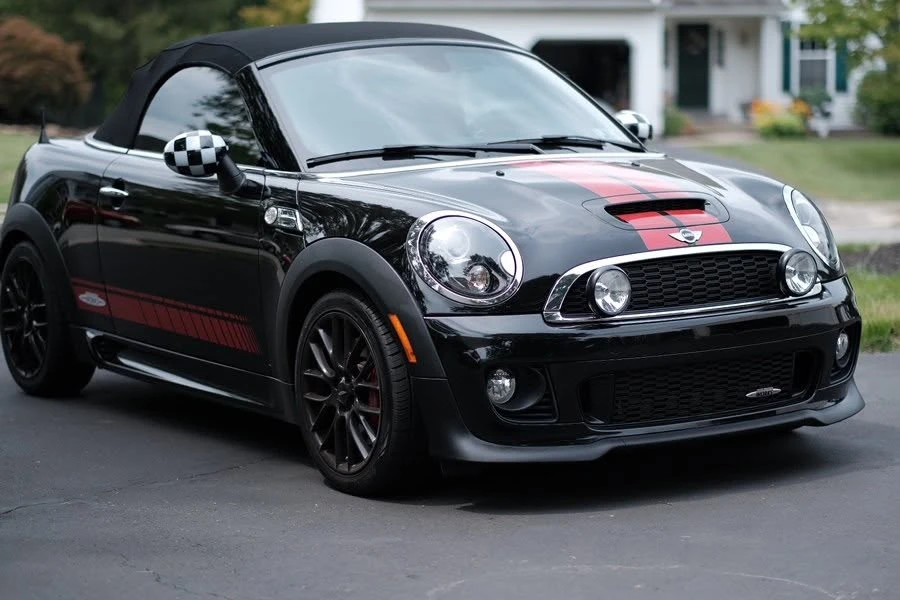 2014 Mini Coupe & Roadster - Image 2 of 18