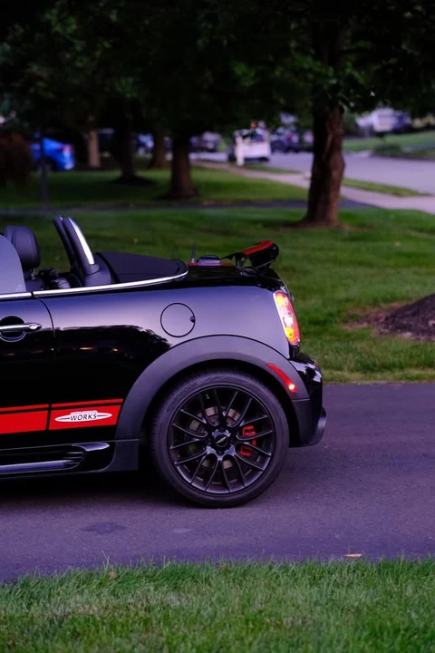 2014 Mini Coupe & Roadster - Image 10 of 18