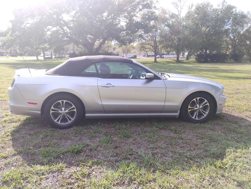 2014 Ford S197 Mustang - Image 16 of 20