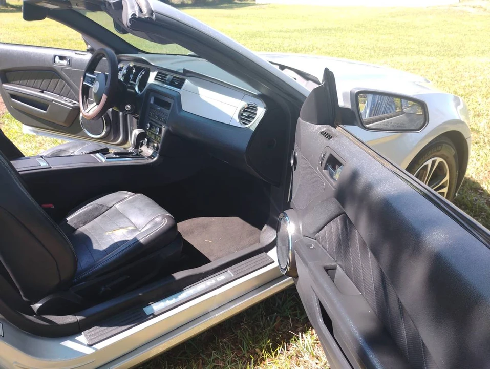 2014 Ford S197 Mustang - Image 5 of 20