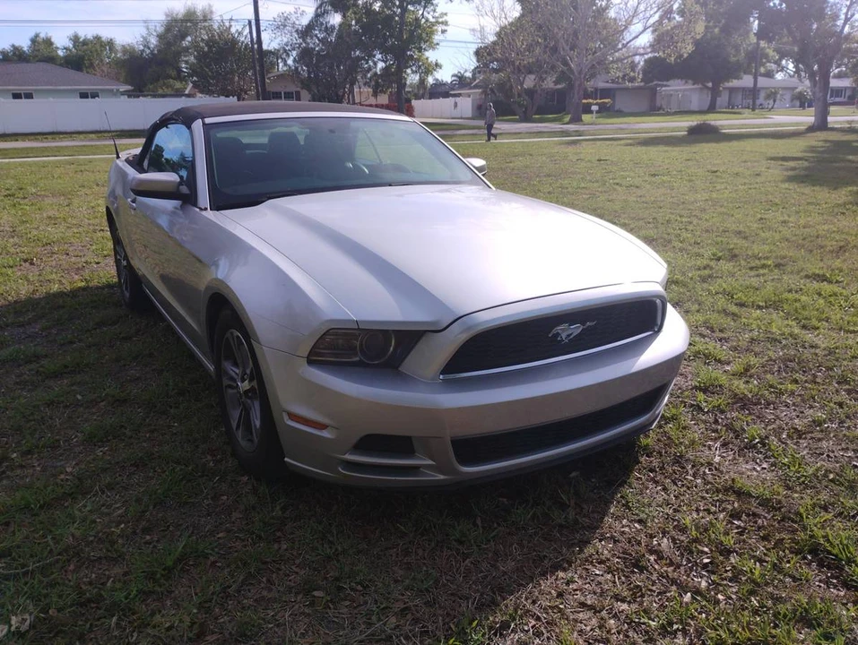 2014 Ford S197 Mustang - Image 19 of 20