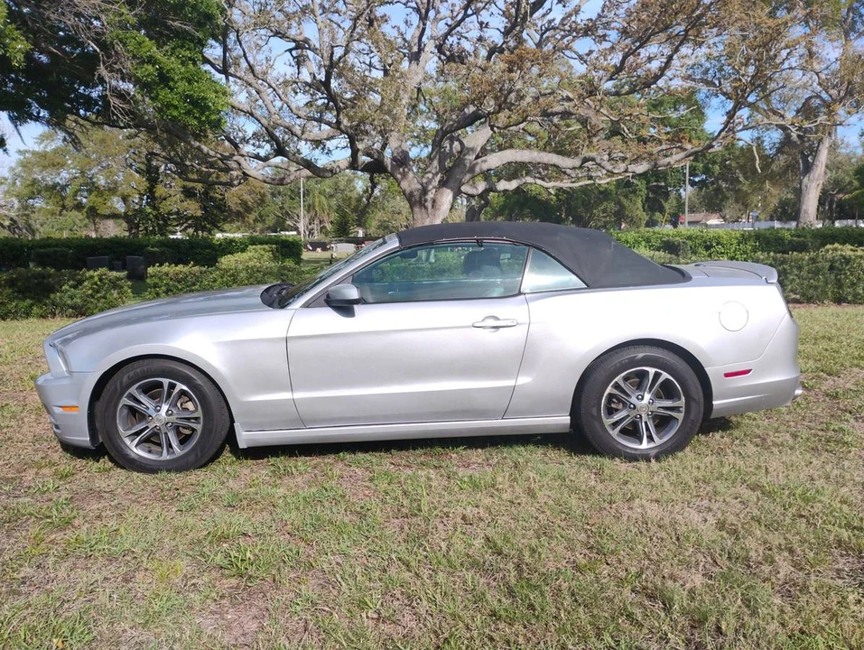 2014 Ford S197 Mustang - Image 14 of 20
