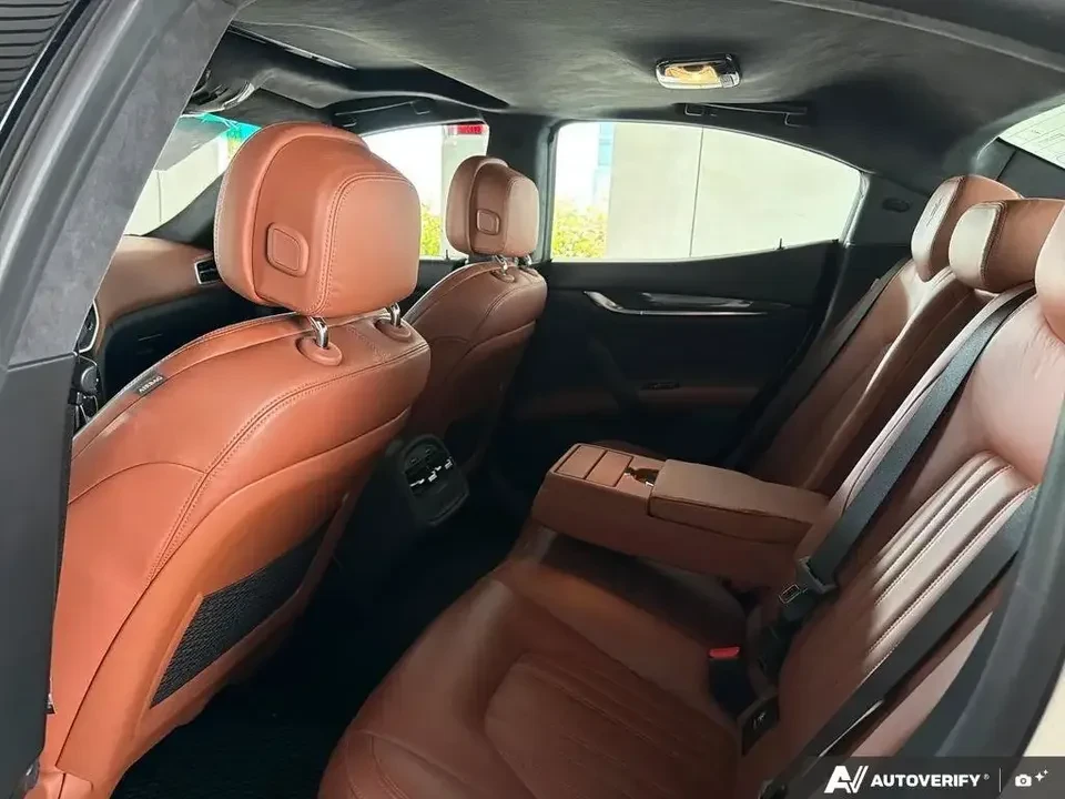 2014 Maserati - Image 17 of 20