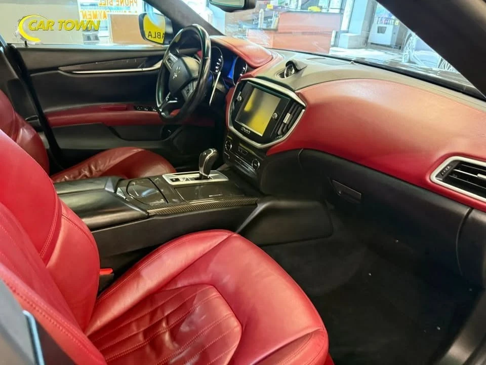 2014 Maserati Ghibli 3rd Gen - Image 17 of 20