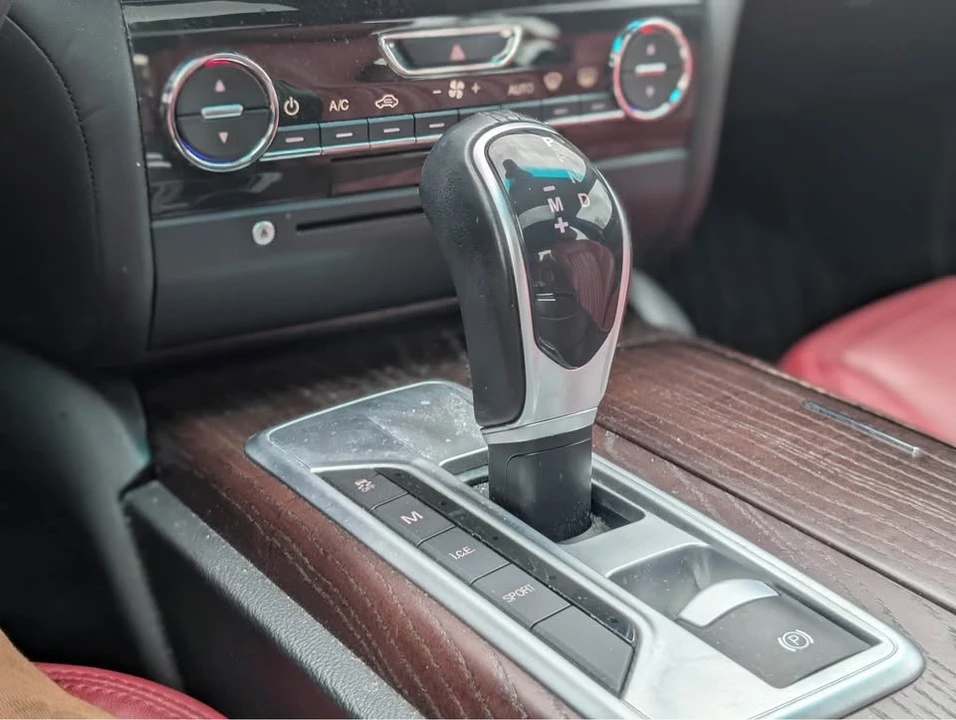 2014 Maserati Ghibli 3rd Gen - Image 6 of 12