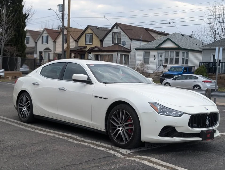 2014 Maserati Ghibli 3rd Gen - Image 2 of 12