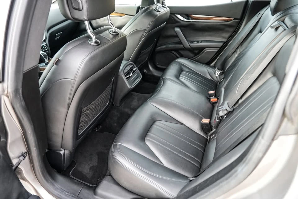 2014 Maserati Ghibli 3rd Gen - Image 12 of 19