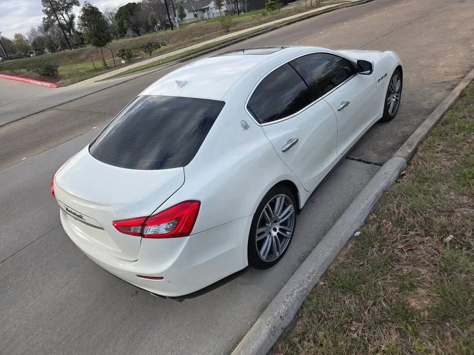 2014 Maserati Ghibli 3rd Gen - Image 18 of 20