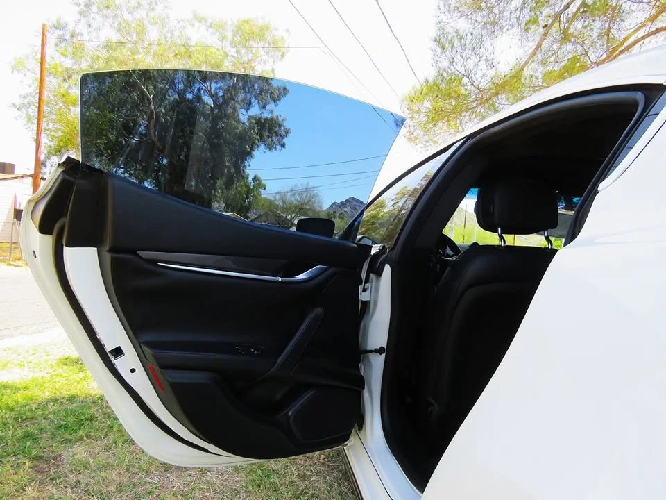 2014 Maserati Ghibli 3rd Gen - Image 18 of 20