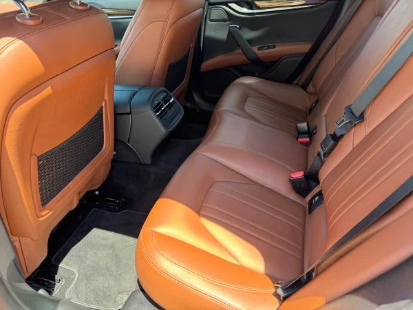 2014 Maserati Ghibli 3rd Gen - Image 6 of 10