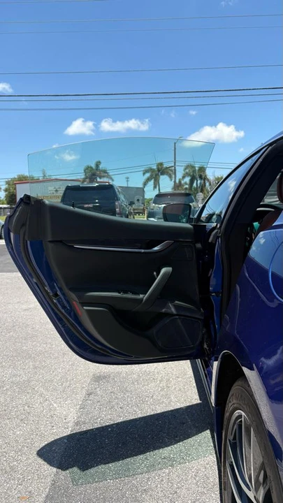 2014 Maserati Ghibli 3rd Gen - Image 10 of 31