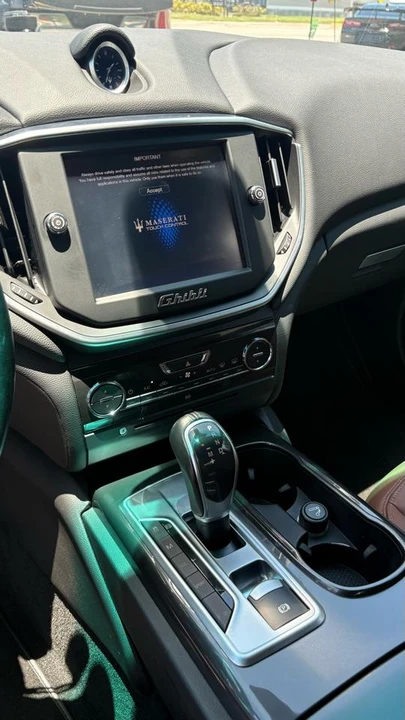 2014 Maserati Ghibli 3rd Gen - Image 19 of 31