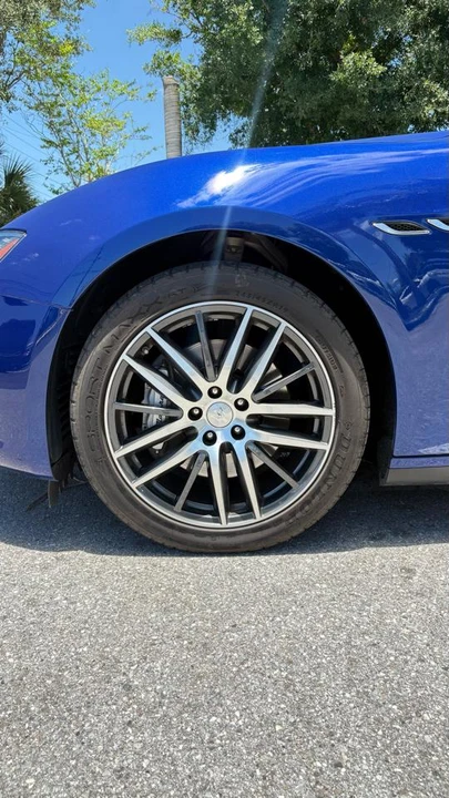 2014 Maserati Ghibli 3rd Gen - Image 29 of 31