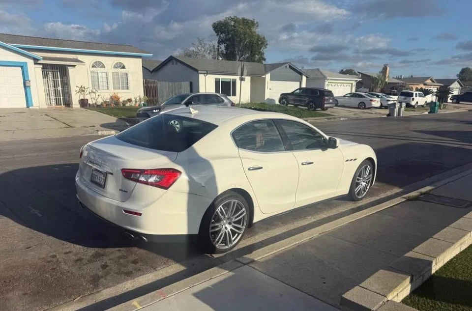 2014 Maserati Ghibli 3rd Gen - Image 6 of 14