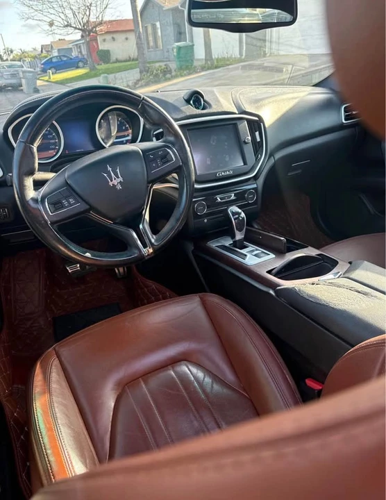 2014 Maserati Ghibli 3rd Gen - Image 9 of 14