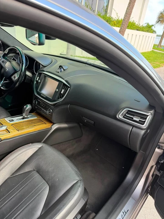 2014 Maserati Ghibli 3rd Gen - Image 8 of 9