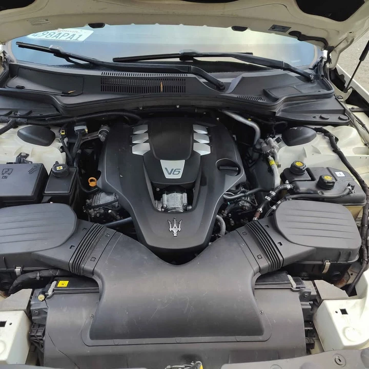 2014 Maserati Ghibli 3rd Gen - Image 9 of 10