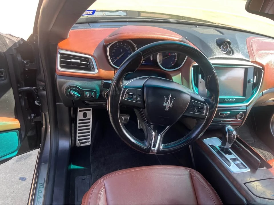 2014 Maserati Ghibli 3rd Gen - Image 3 of 19