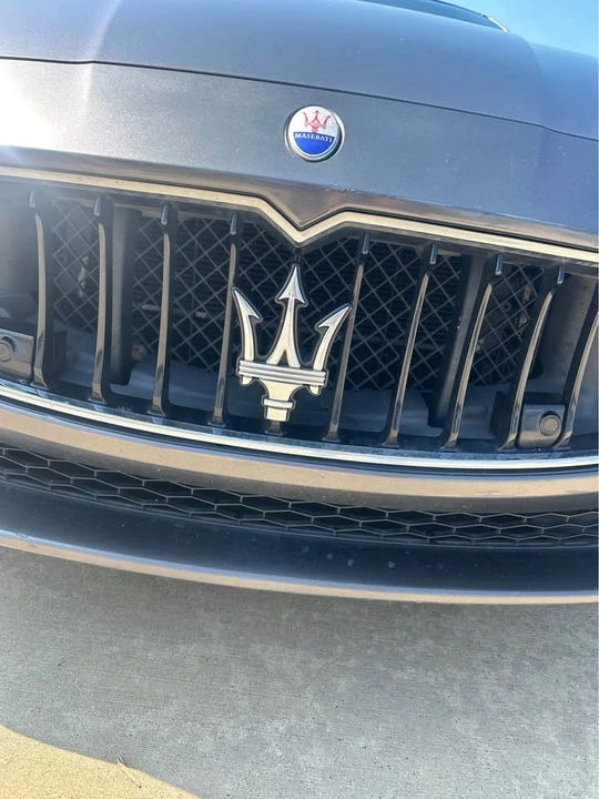 2014 Maserati Ghibli 3rd Gen - Image 13 of 19