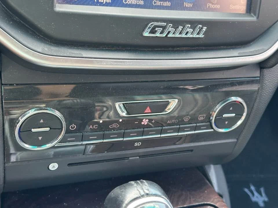 2014 Maserati Ghibli 3rd Gen - Image 15 of 19