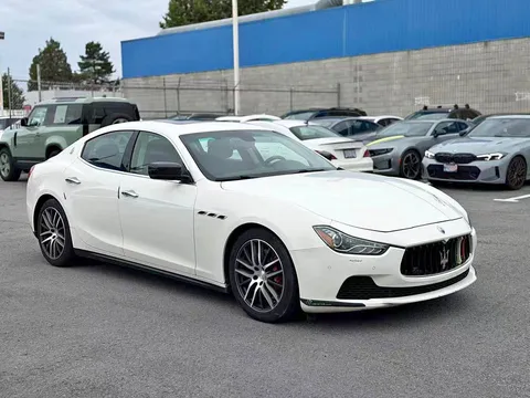 2014 Maserati Ghibli