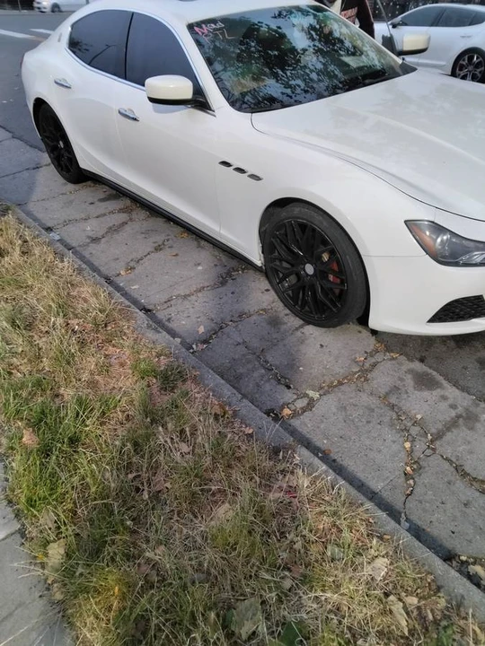 2014 Maserati Ghibli 3rd Gen - Image 4 of 7