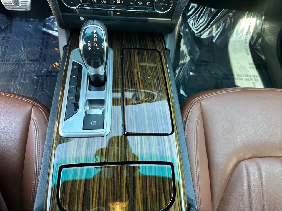 2014 Maserati Ghibli 3rd Gen - Image 16 of 20