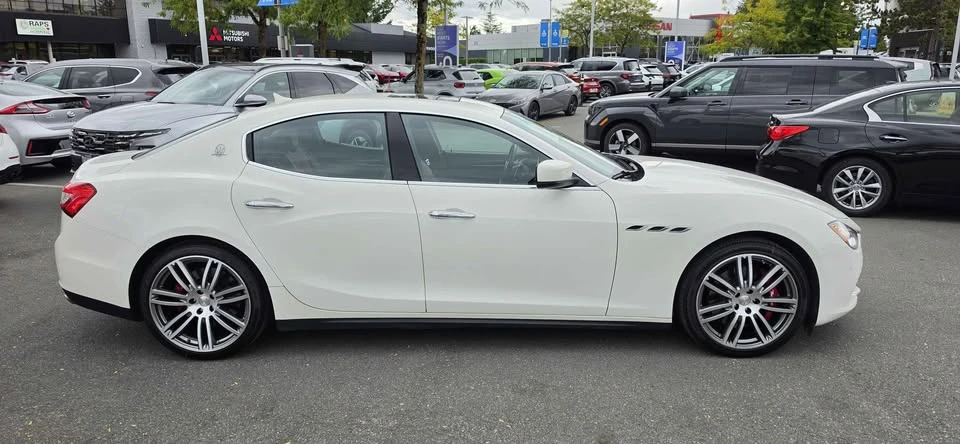 2014 Maserati Ghibli 3rd Gen - Image 4 of 20