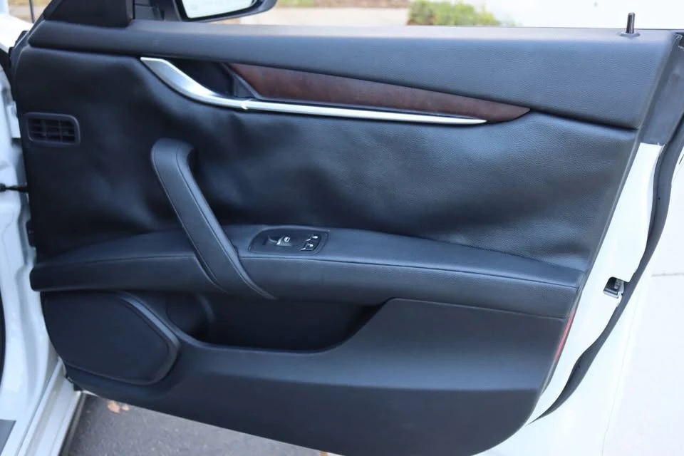 2014 Maserati Ghibli 3rd Gen - Image 18 of 20